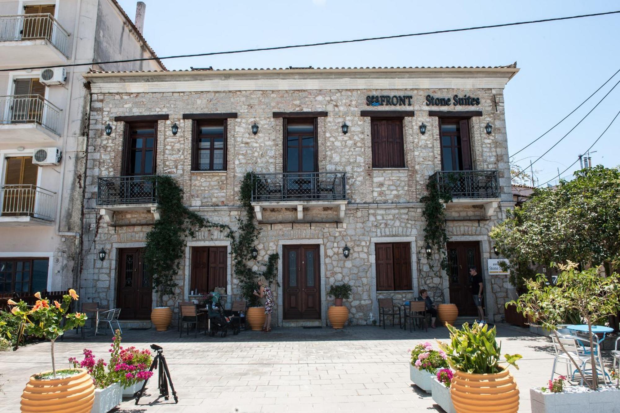 Seafront Stone Suites Vonitsa Exterior photo